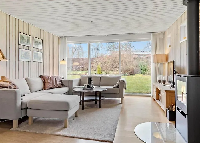 30570-odder-tvaeragervej-16 בית נופש *